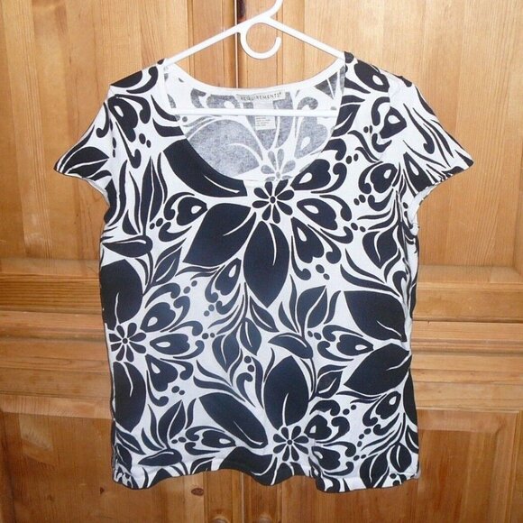 Womans Large Black & White Floral Light Feel Knit Stretch Blouse by Requirements - Picture 1 of 3
